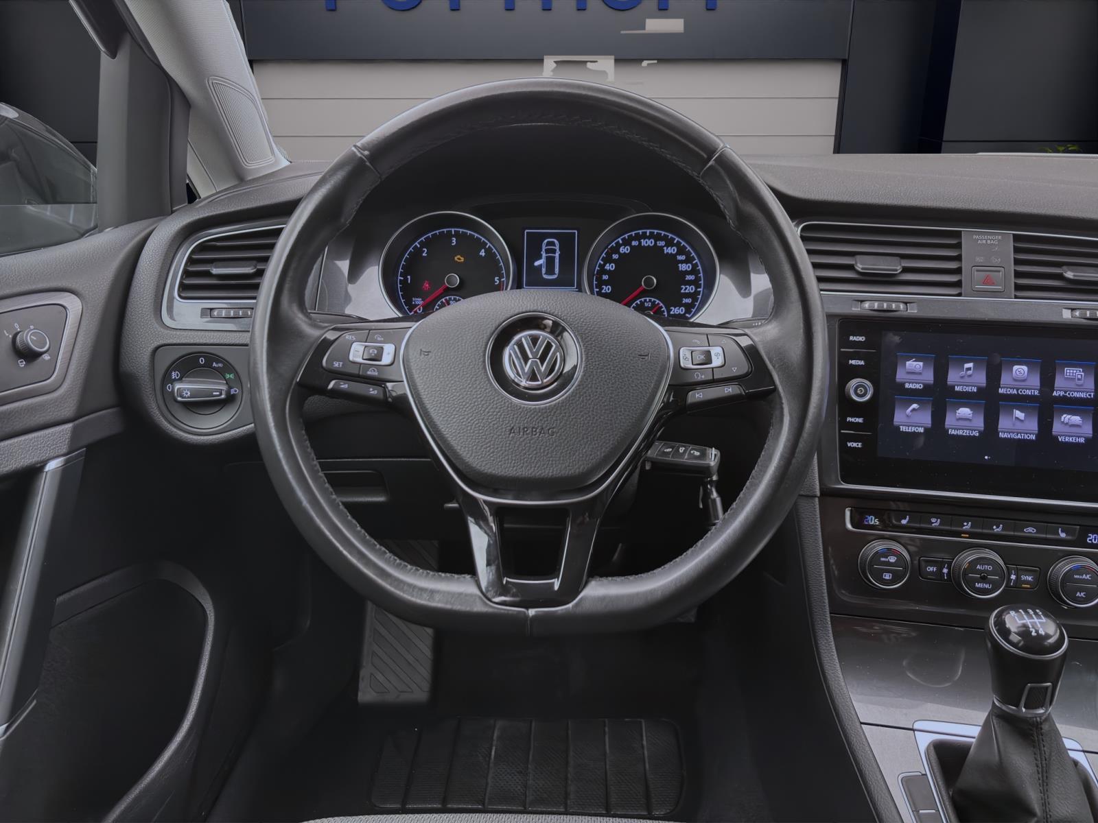 Volkswagen Golf Variant 1.6 TDI SOUND ACC NAVI SITZHZG PDC