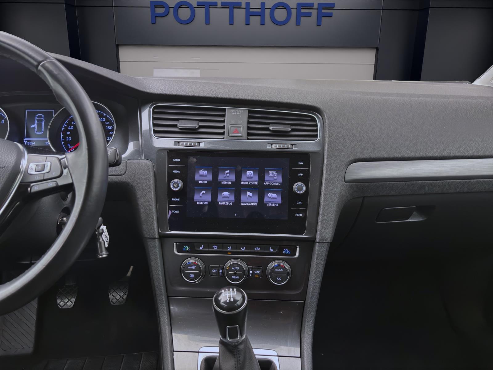Volkswagen Golf Variant 1.6 TDI SOUND ACC NAVI SITZHZG PDC