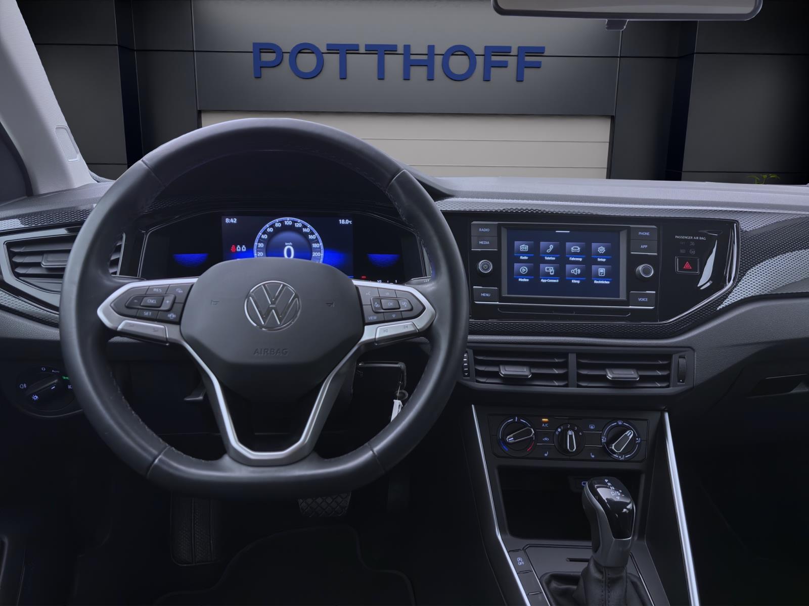 Volkswagen Polo 1.0 TSI DSG LIFE SITZHZG PDC KLIMA