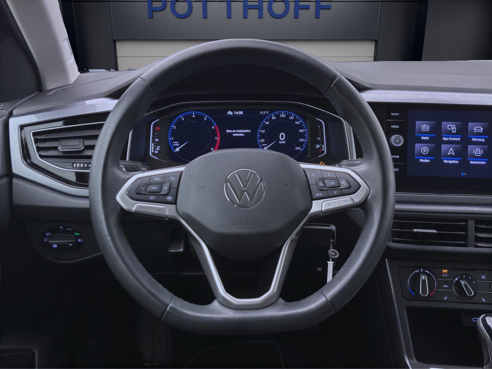 Volkswagen Polo 1.0 TSI STYLE IQ.LIGHT SITZHZG PDC