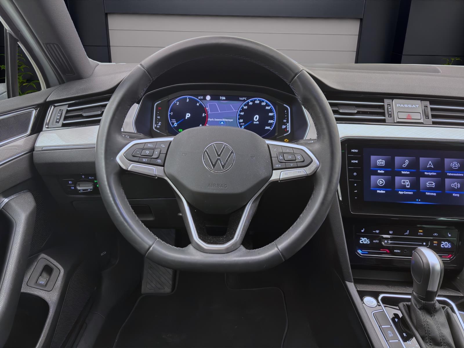 Volkswagen Passat Variant 2.0 TDI DSG BUSINESS STANDHZG AHK NAVI