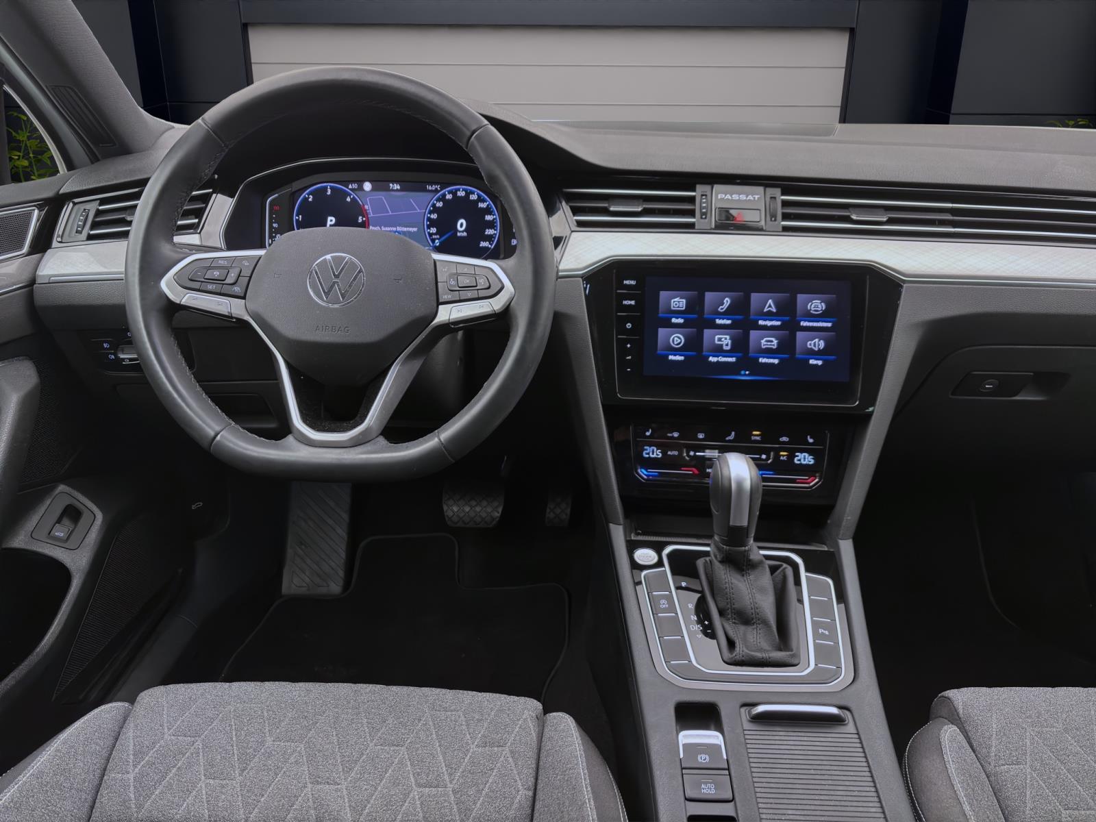 Volkswagen Passat Variant 2.0 TDI DSG BUSINESS STANDHZG AHK NAVI