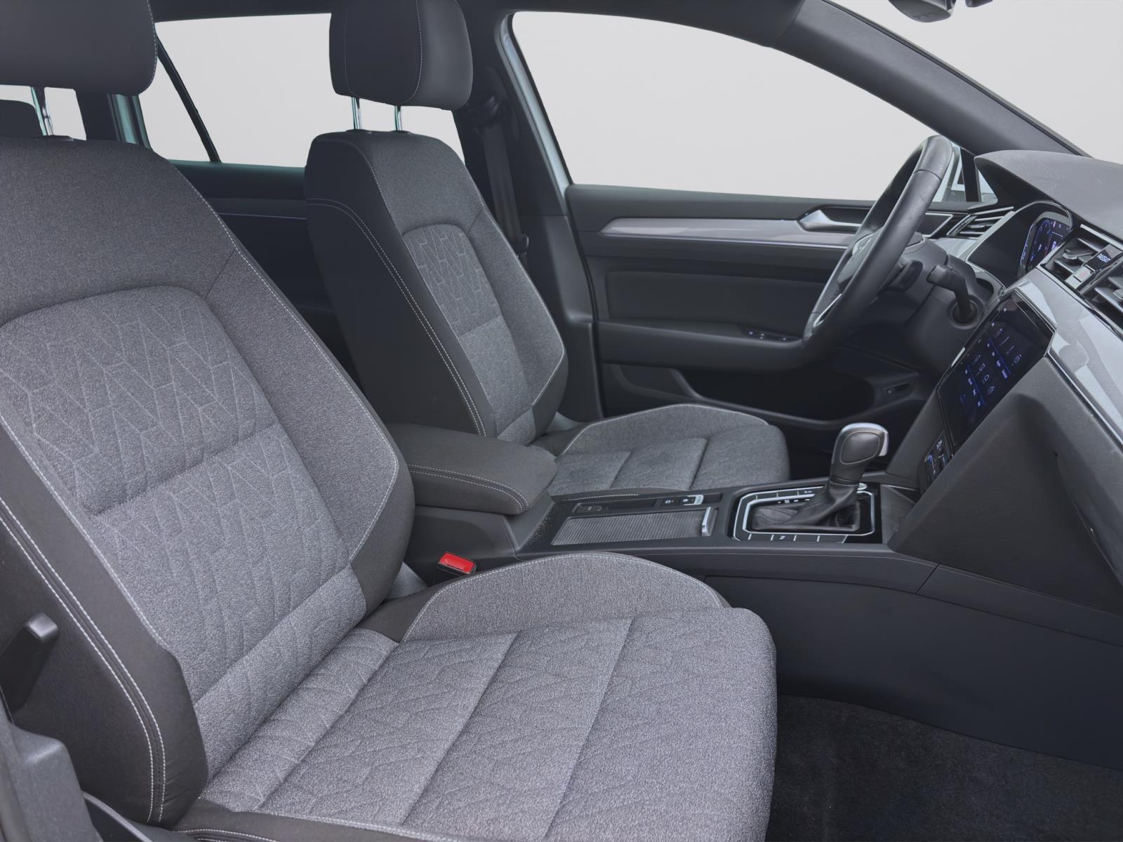 Volkswagen Passat Variant 2.0 TDI DSG BUSINESS STANDHZG AHK NAVI