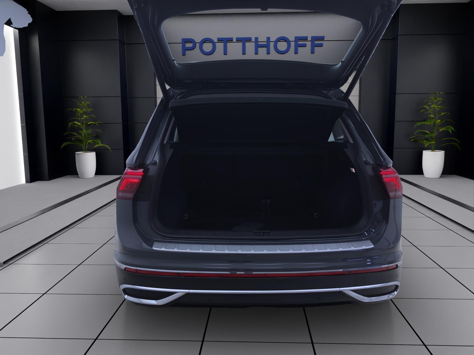 Volkswagen Tiguan 1.5 TSI DSG ELEGANCE PANO NAVI IQ.LIGHT ACC