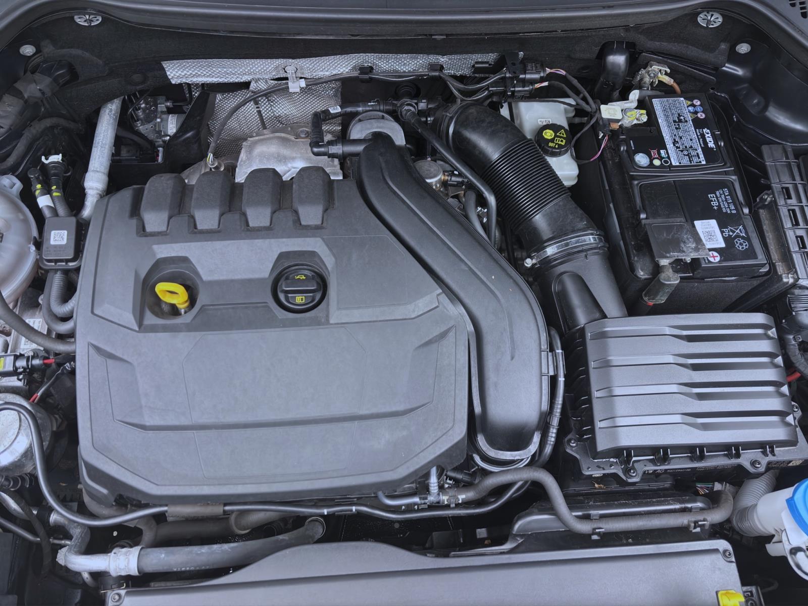 Skoda Karoq 1.5 TSI DSG STYLE AHK NAVI KAMERA SITZHZG