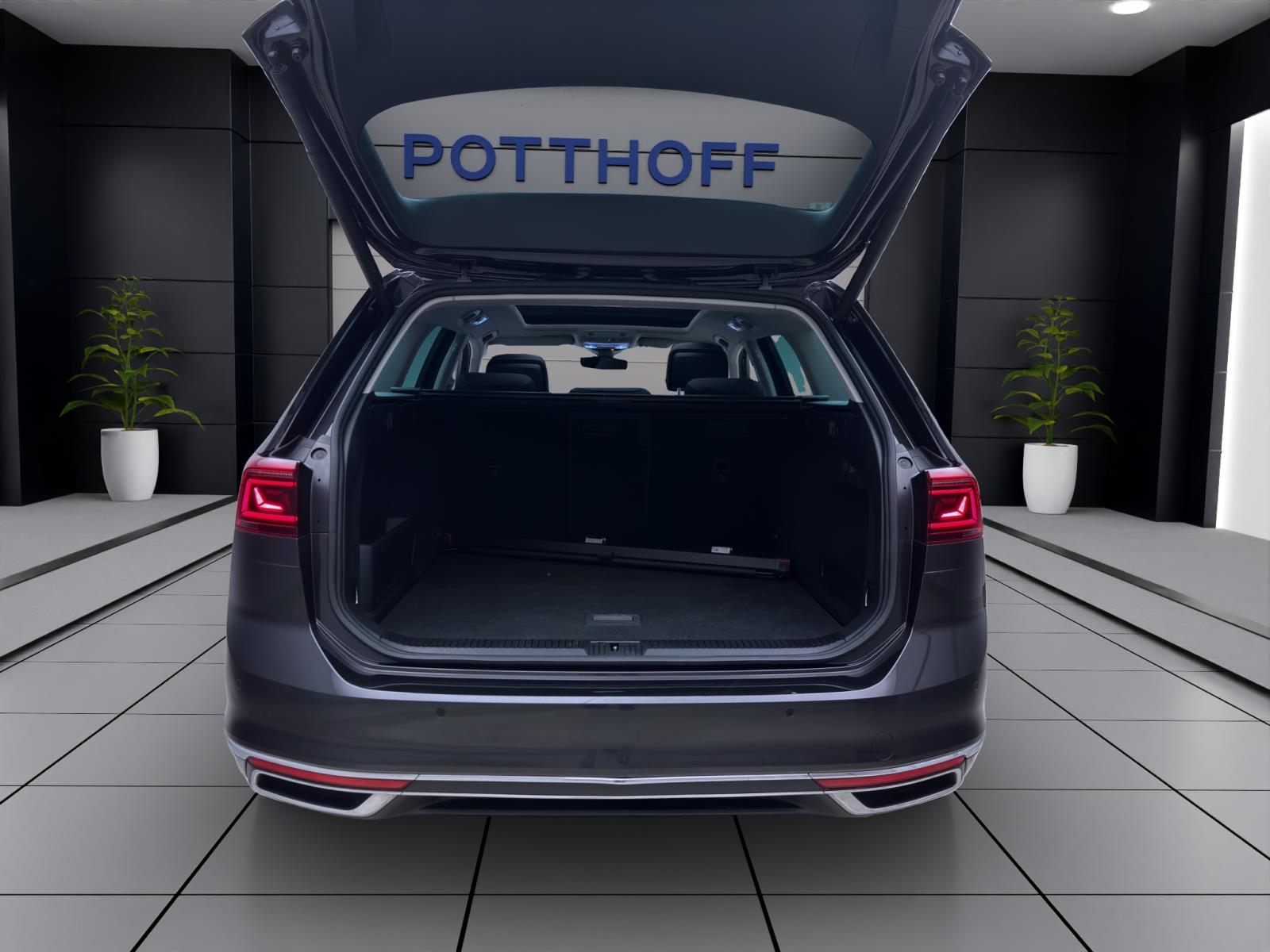 Volkswagen Passat Variant 2.0 TSI DSG ELEGANCE STANDHZG PANO AHK