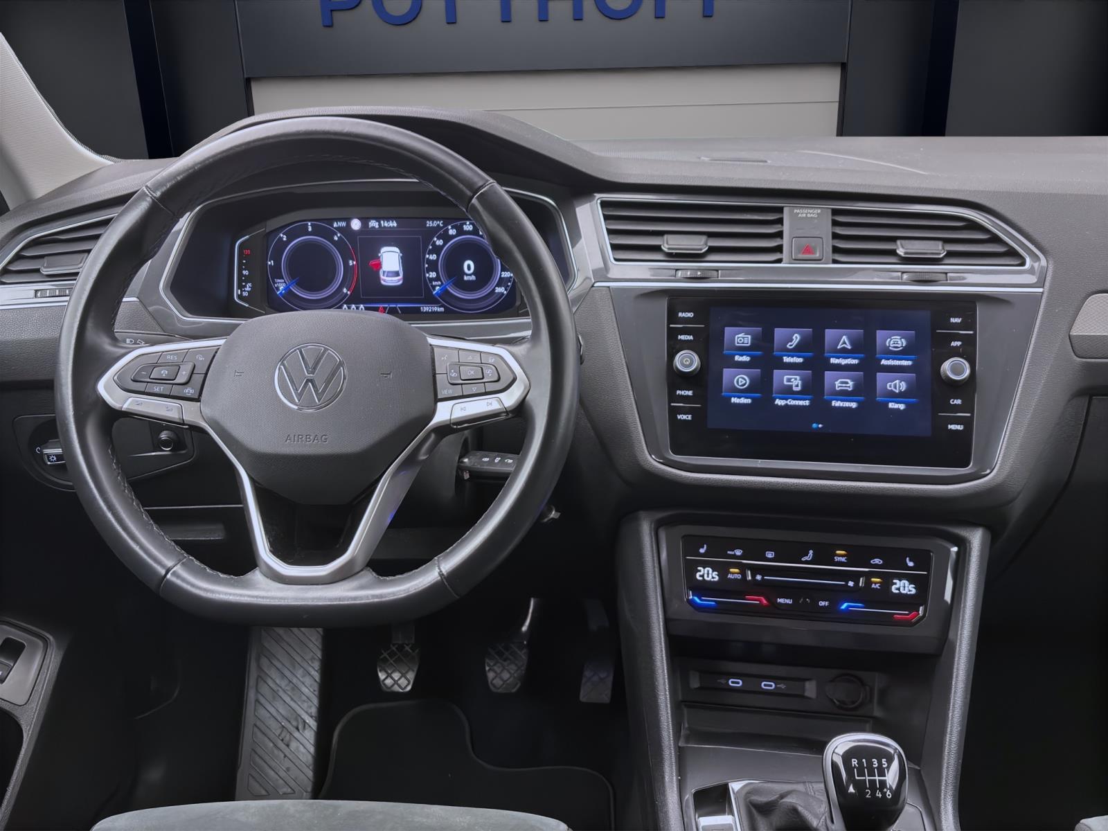Volkswagen Tiguan Allspace 2.0 TDI LIFE AHK NAVI KAMERA ACC