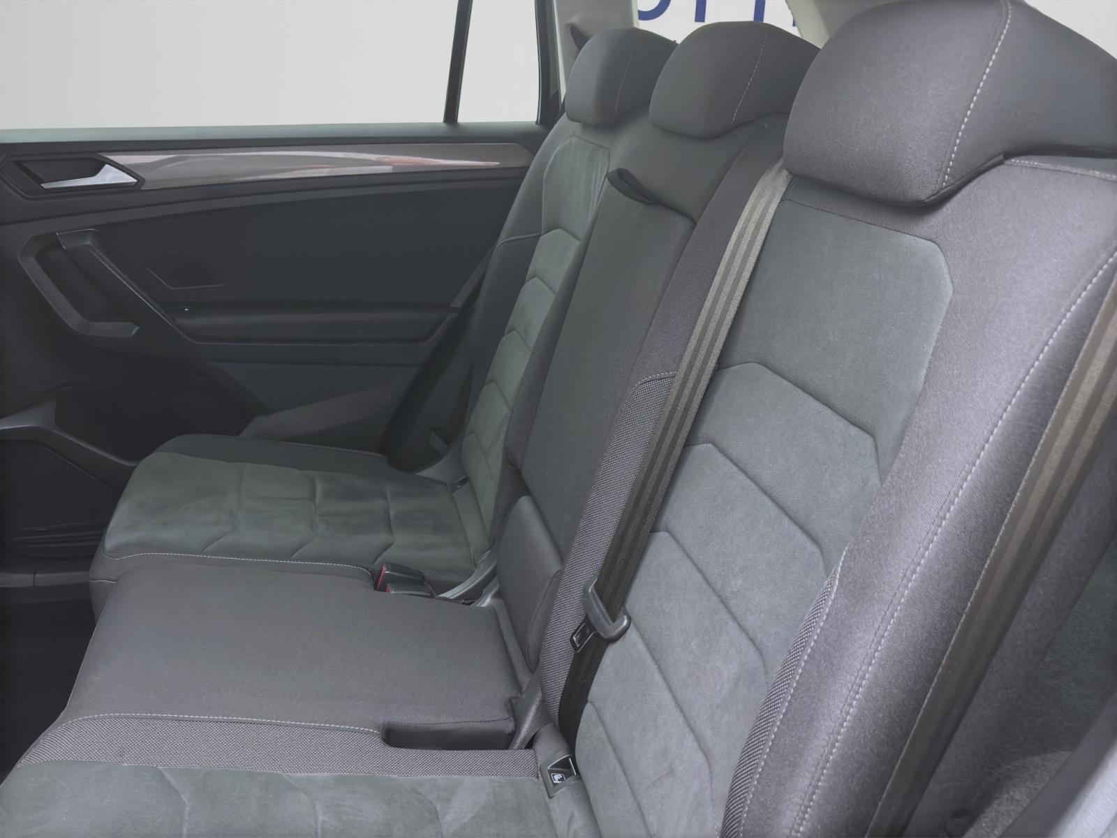 Volkswagen Tiguan Allspace 2.0 TDI LIFE AHK NAVI KAMERA ACC
