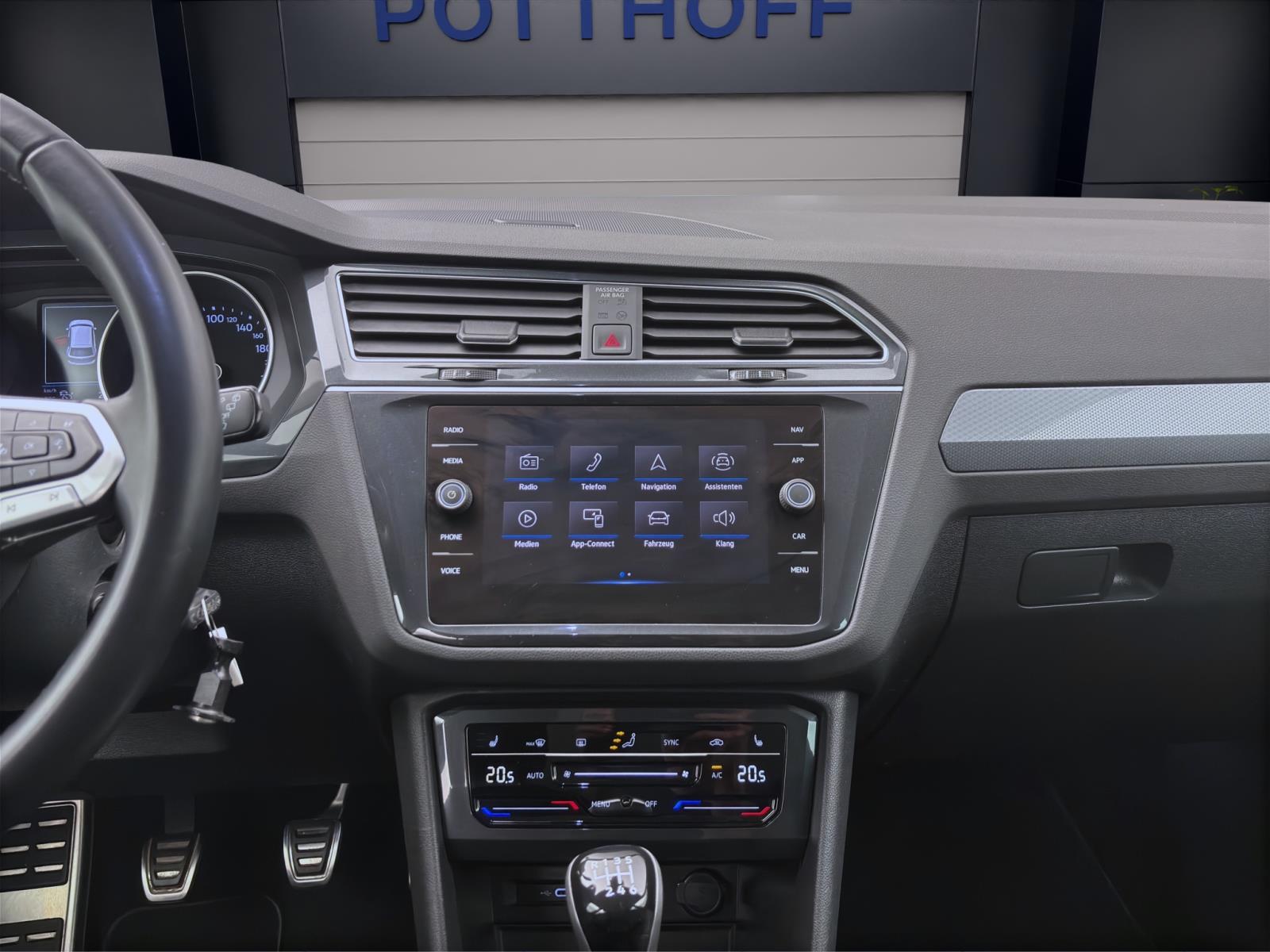 Volkswagen Tiguan 2.0 TDI ACTIVE AHK NAVI LED SITZHZG