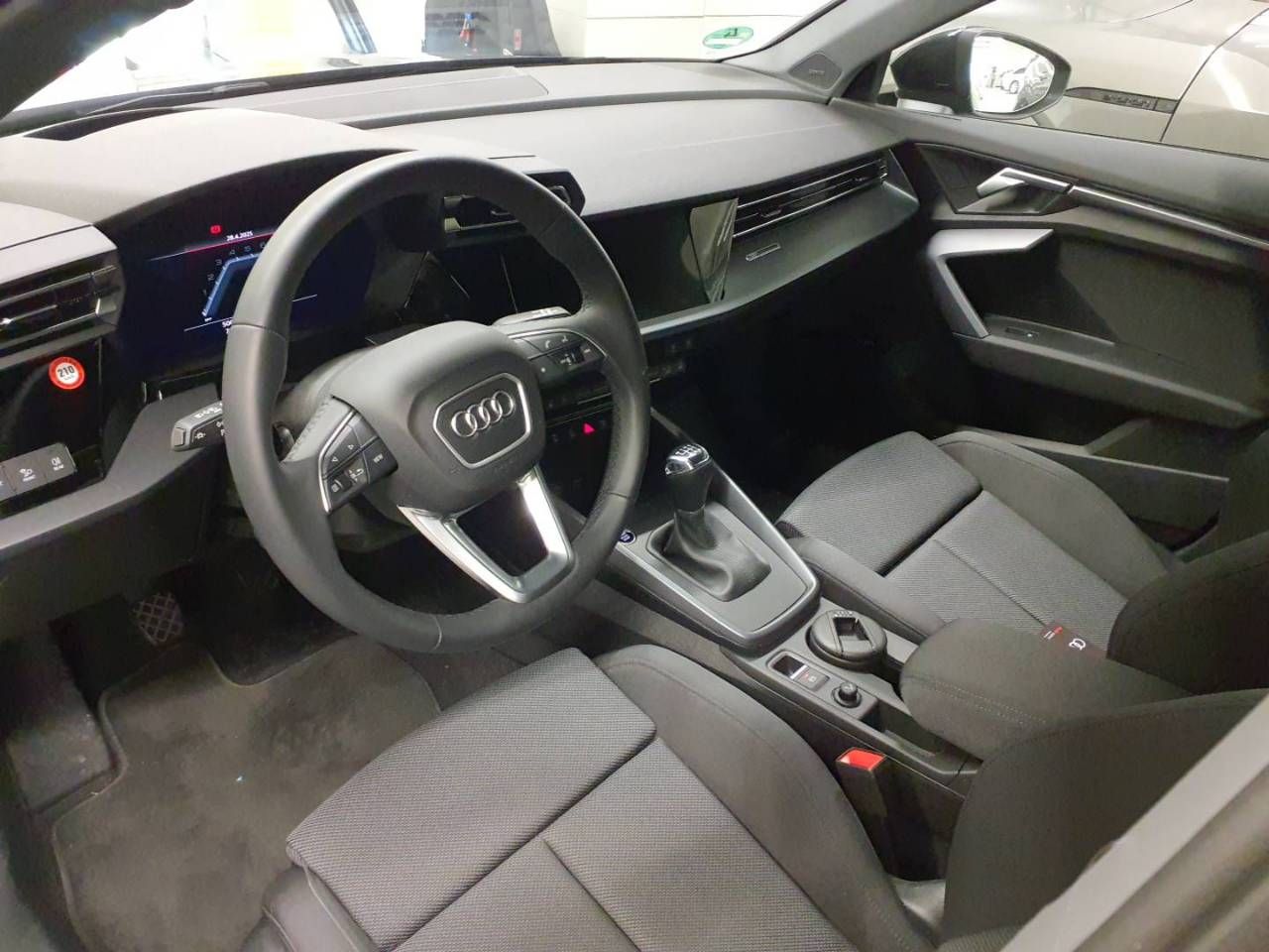 Audi A3 Sportback 30 TFSI ADVANCED HuD SONOS NAVI KAMERA