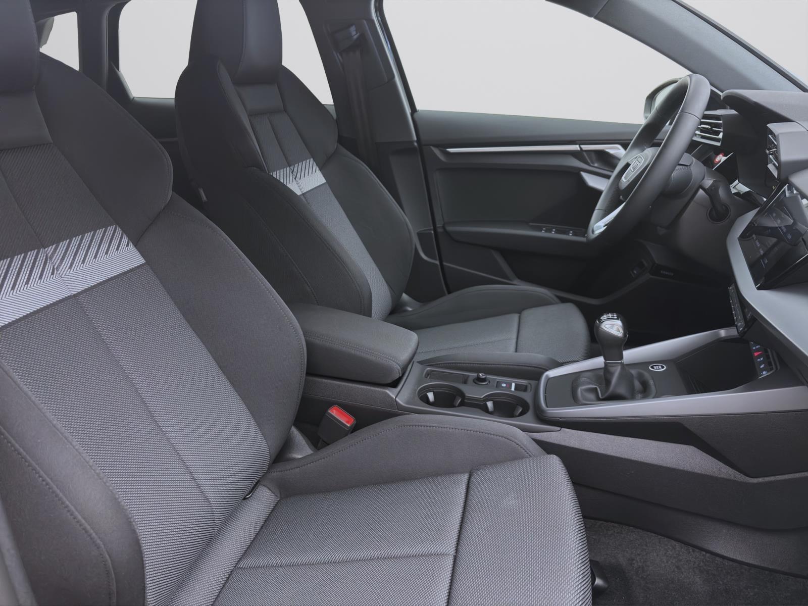 Audi A3 Sportback 30 TFSI ADVANCED HuD SONOS NAVI KAMERA