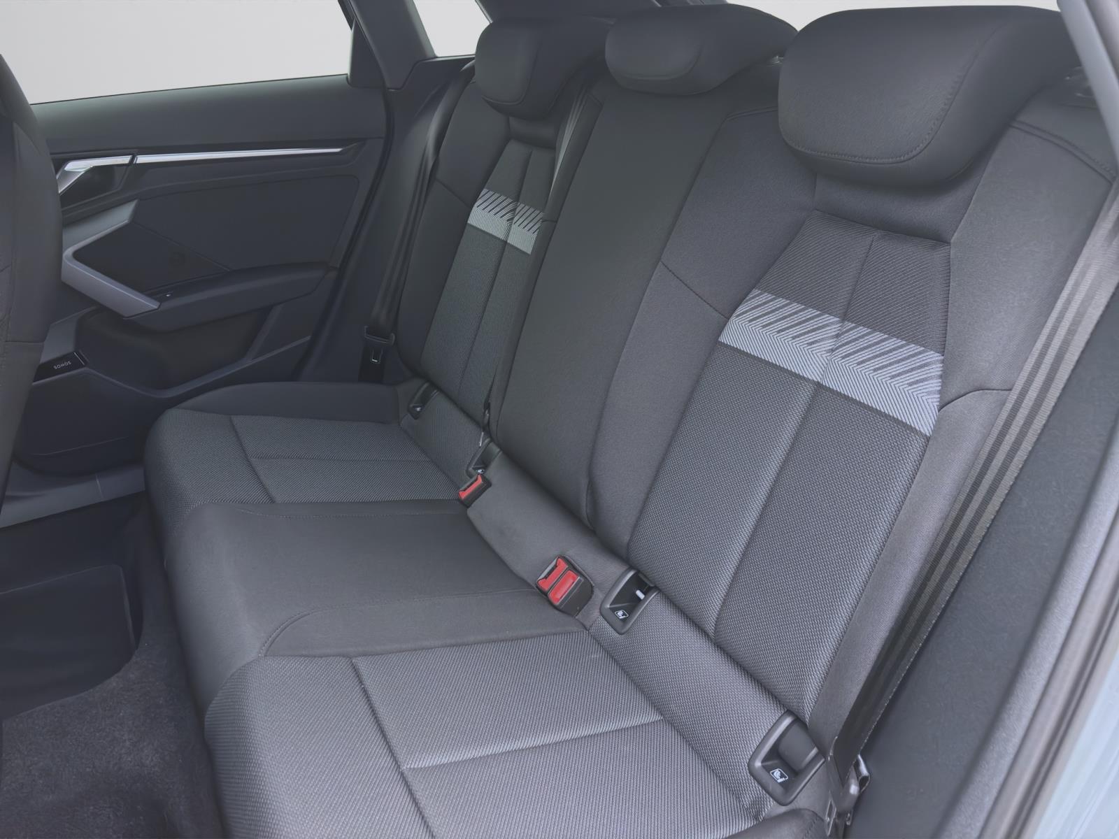 Audi A3 Sportback 30 TFSI ADVANCED NAVI KAMERA SONOS LM18