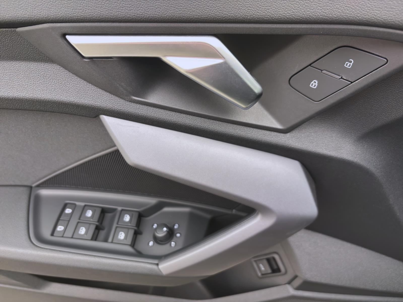 Audi A3 Sportback 30 TFSI ADVANCED KAMERA NAVI VIRTUAL AHK