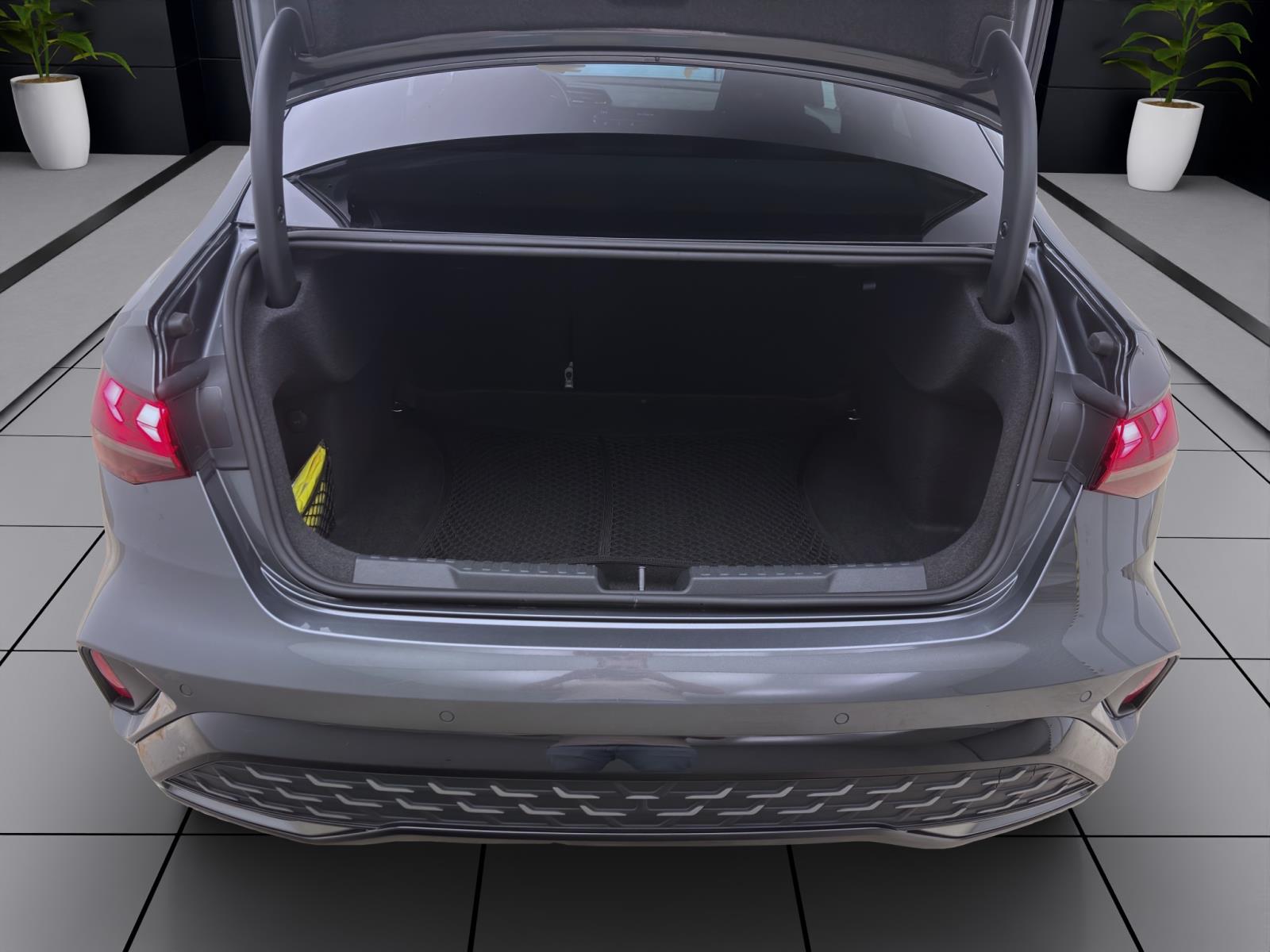 Audi A3 Limousine 30 TFSI S LINE NAVI KAMERA VIRTUAL LM18