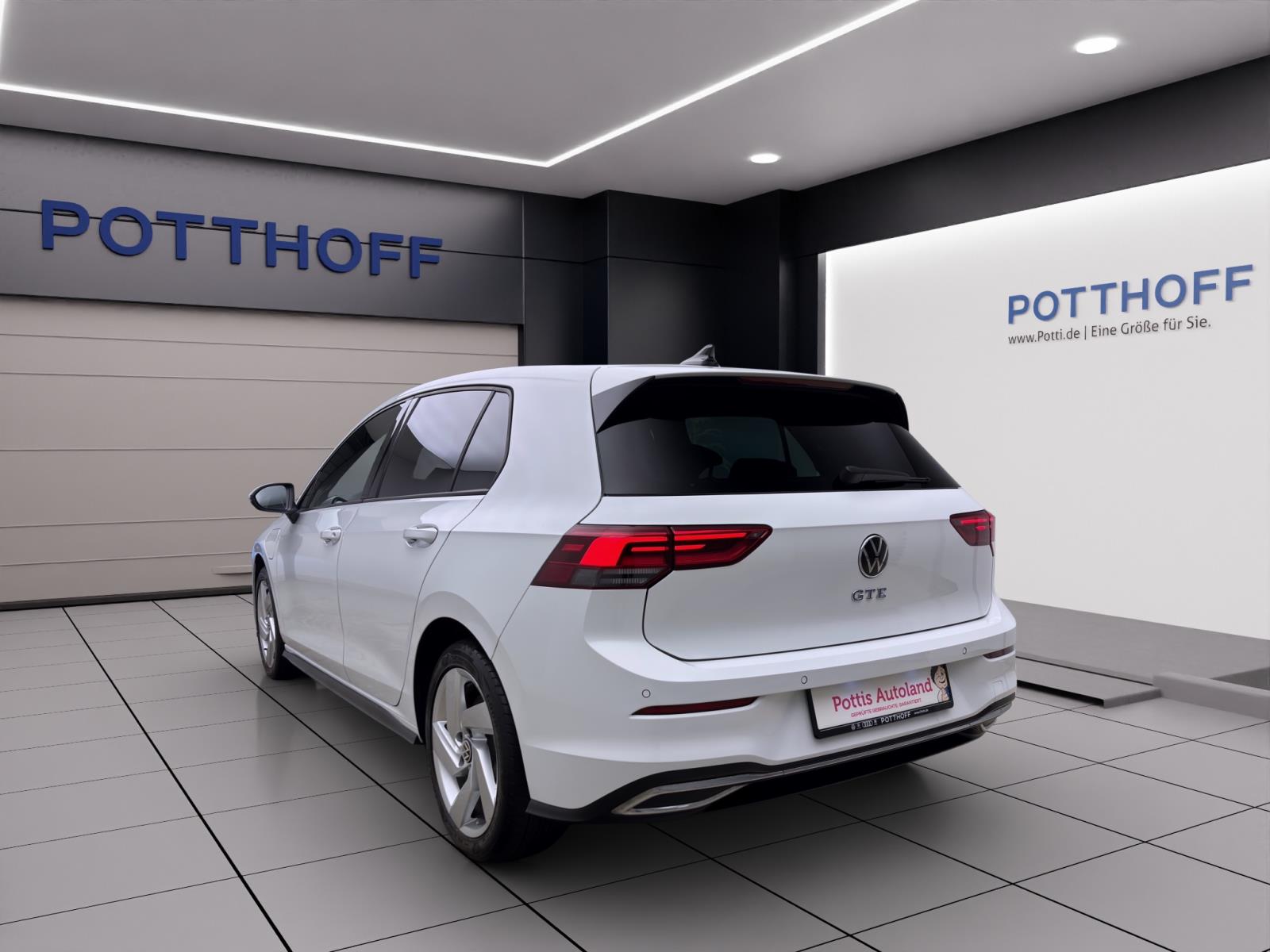 Volkswagen Golf GTE NAVI AHK KAMERA PDC ACC