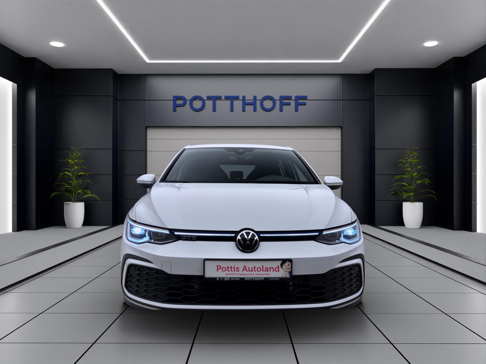 Volkswagen Golf GTE NAVI AHK KAMERA PDC ACC