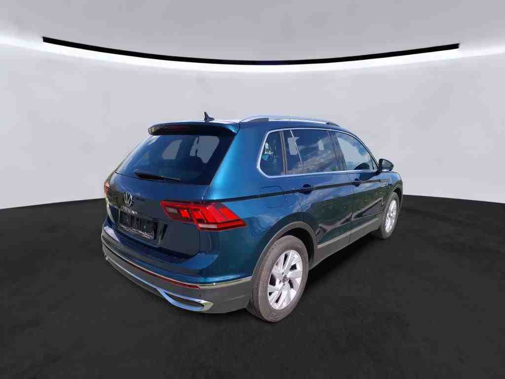 Volkswagen Tiguan 2.0 TDI ELEGANCE KAMERA AHK PDC KLIMA