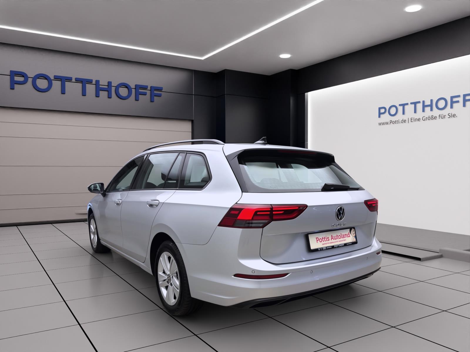 Volkswagen Golf Variant 2.0 TDI LIFE NAVI KLIMA PDC LED