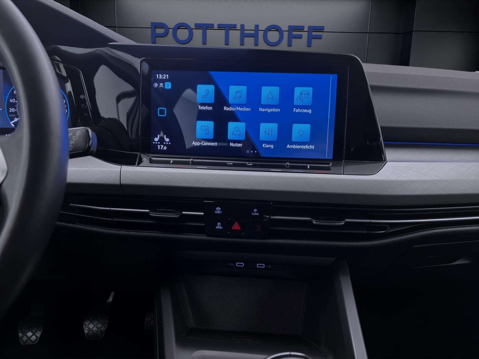Volkswagen Golf Variant 2.0 TDI LIFE NAVI KLIMA PDC LED