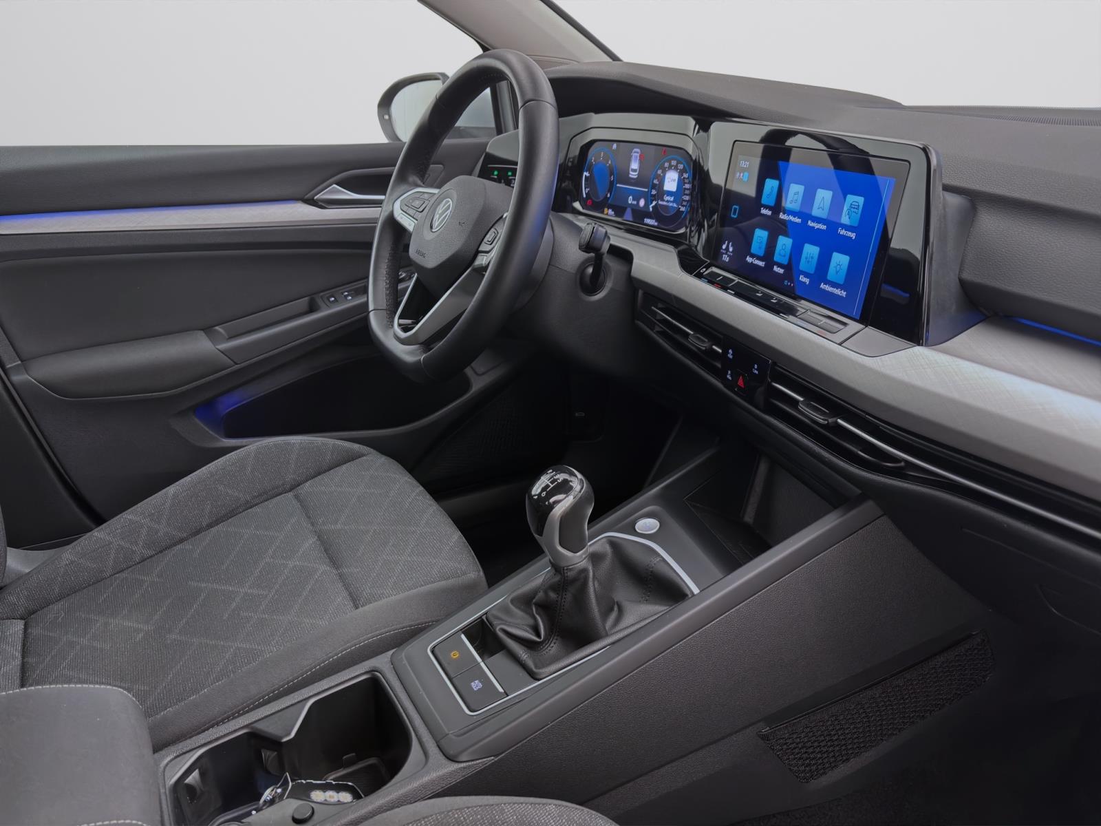 Volkswagen Golf Variant 2.0 TDI LIFE NAVI KLIMA PDC LED