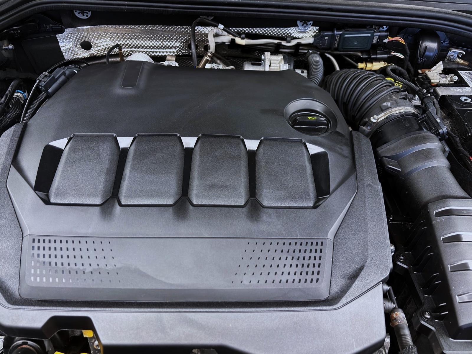 Volkswagen Golf Variant 2.0 TDI LIFE NAVI KLIMA PDC LED