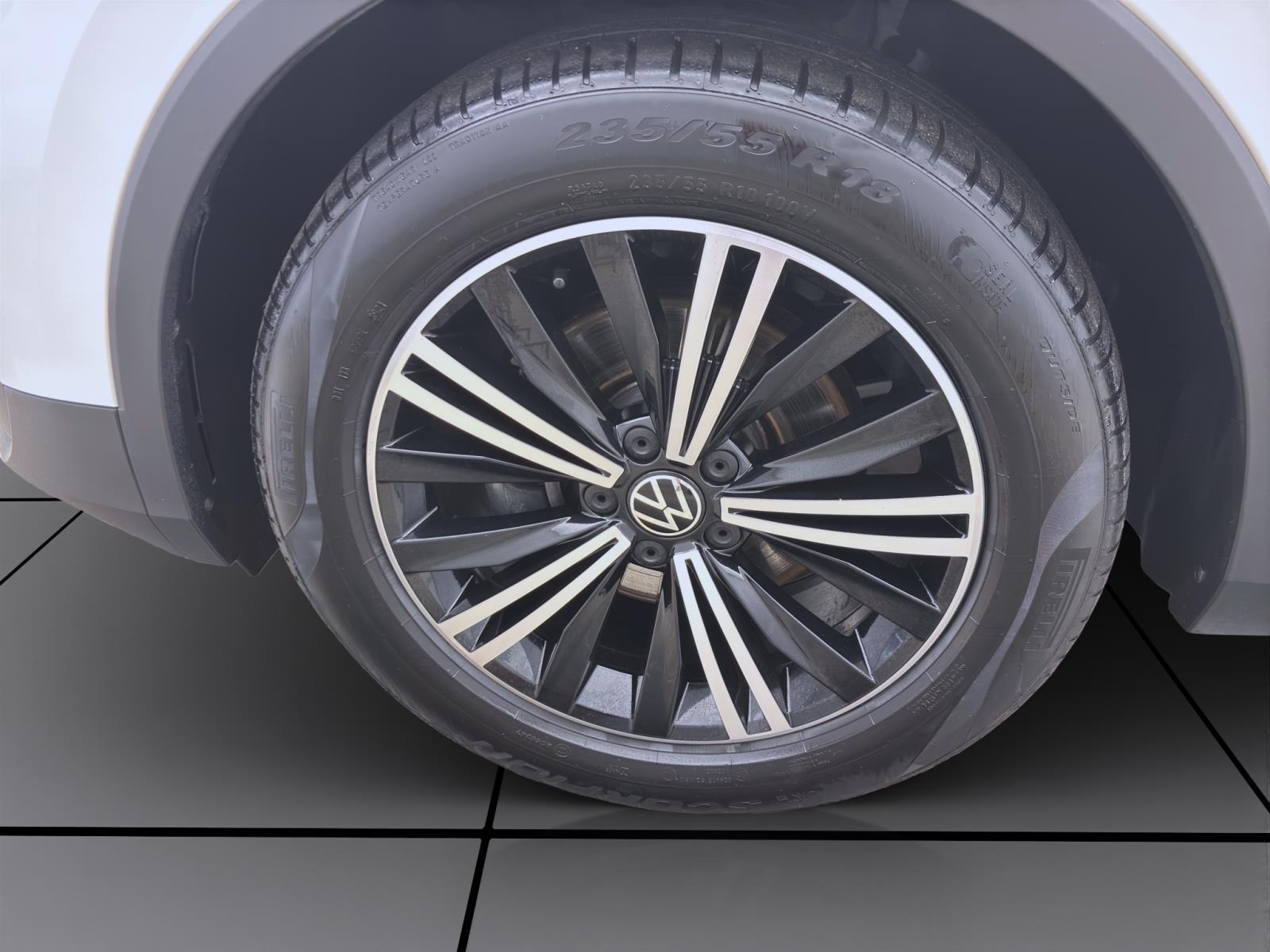 Volkswagen Tiguan 2.0 TDI DSG LIFE NAVI KAMERA PDC LED