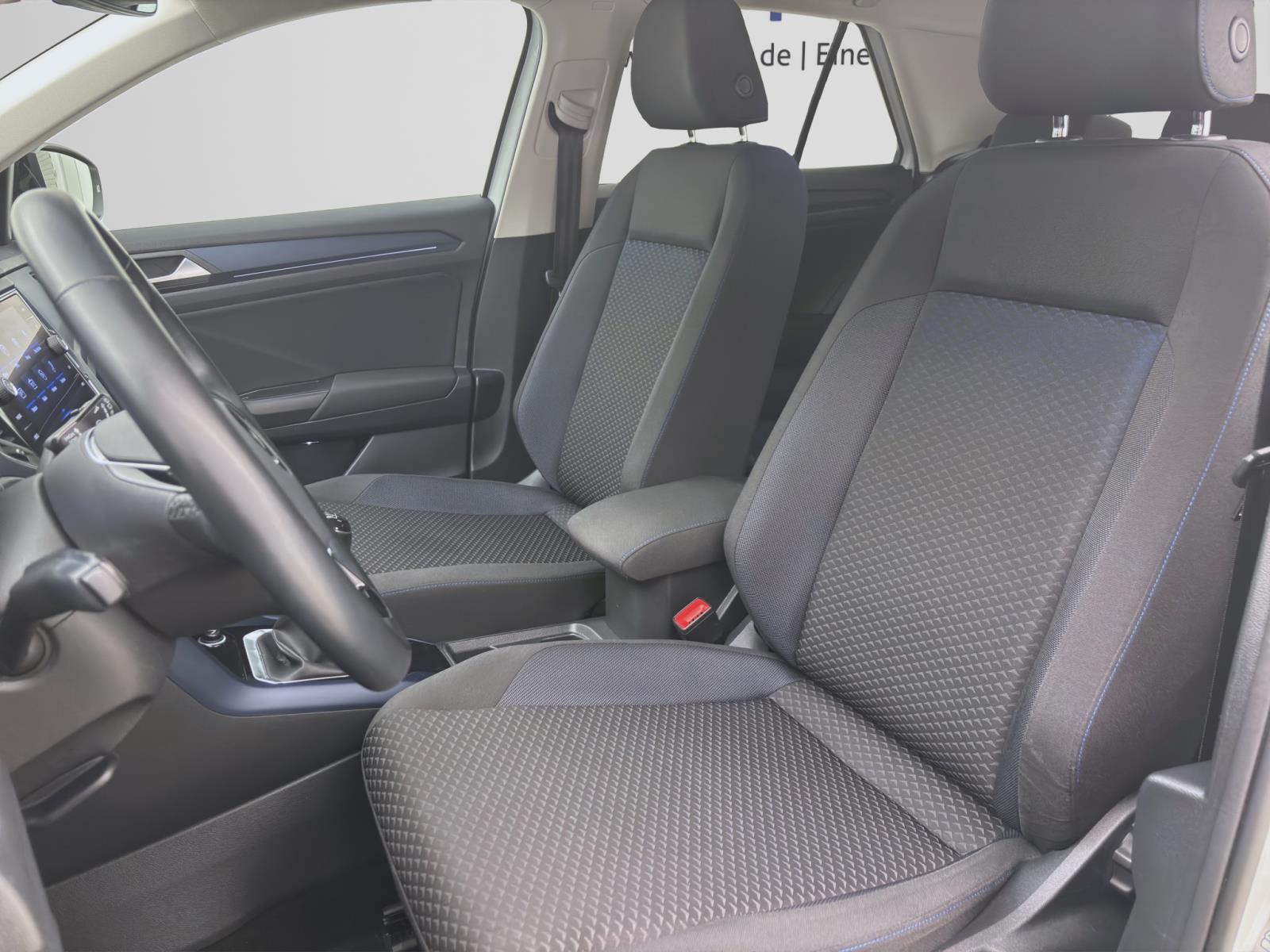 Volkswagen T-Roc 1.0 TSI UNITED NAVI SITZHZG DAB+ PDC