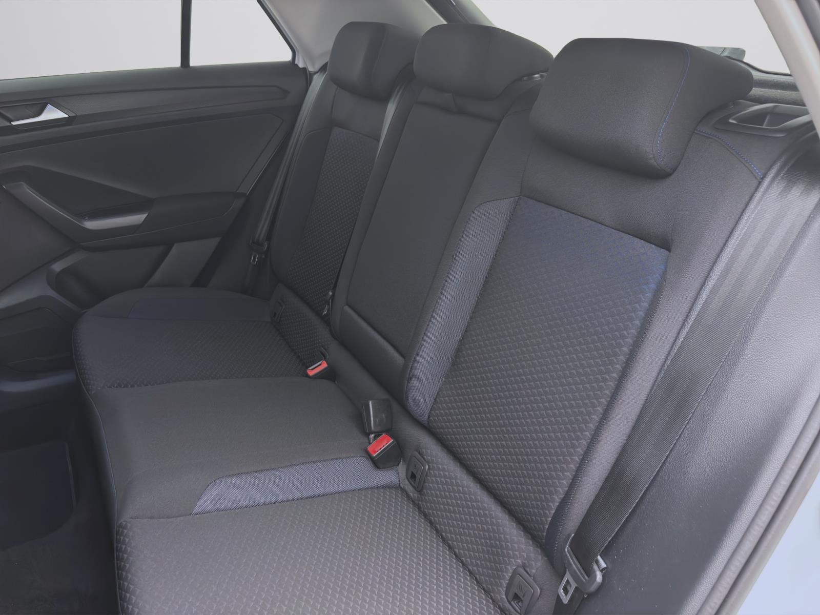 Volkswagen T-Roc 1.0 TSI UNITED NAVI SITZHZG DAB+ PDC