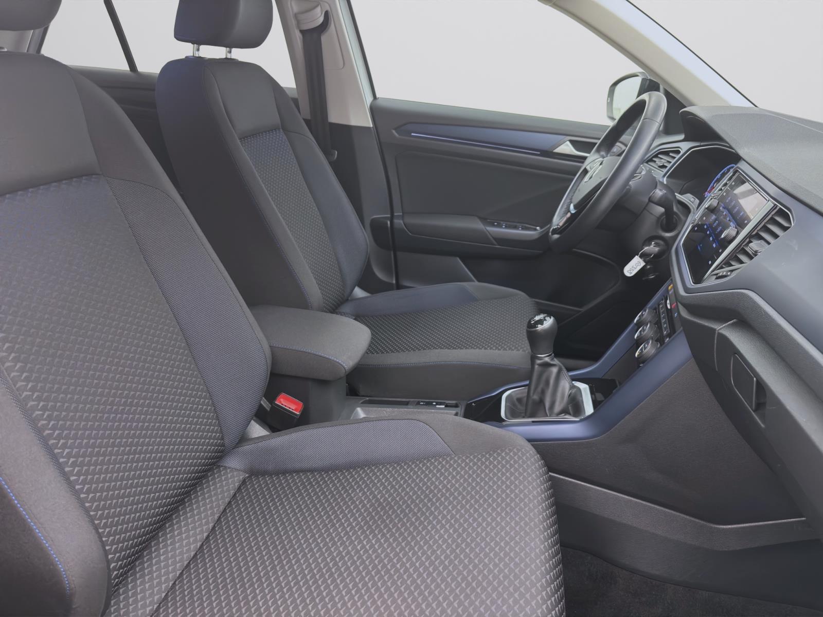 Volkswagen T-Roc 1.0 TSI UNITED NAVI SITZHZG DAB+ PDC