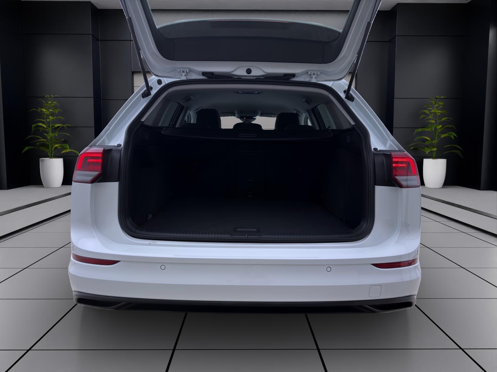 Volkswagen Golf Variant 2.0 TDI DSG LIFE PDC LED NAVI KAMERA