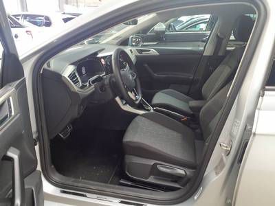 Volkswagen Polo 1.0 TSI DSG MOVE KAMERA NAVI AHK PDC