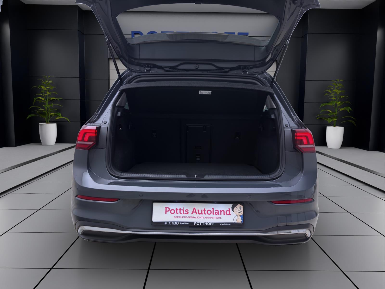 Volkswagen Golf 2.0 TDI DSG GOAL NAVI AHK KAMERA PDC