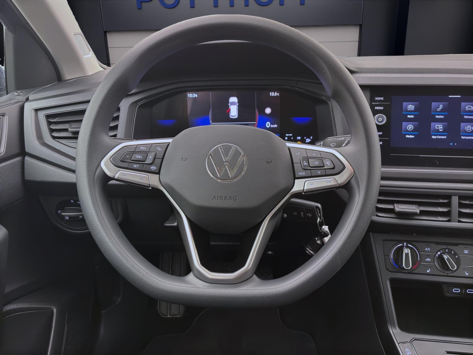 Bild 10: Volkswagen Taigo 1.0 TSI PDC LED SITZHZG KLIMA