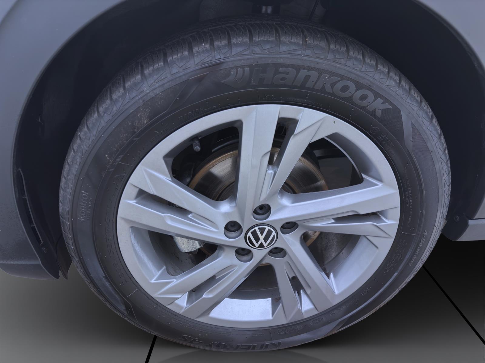 Volkswagen Taigo 1.5 TSI DSG R-LINE MATRIX NAVI ACC LM17