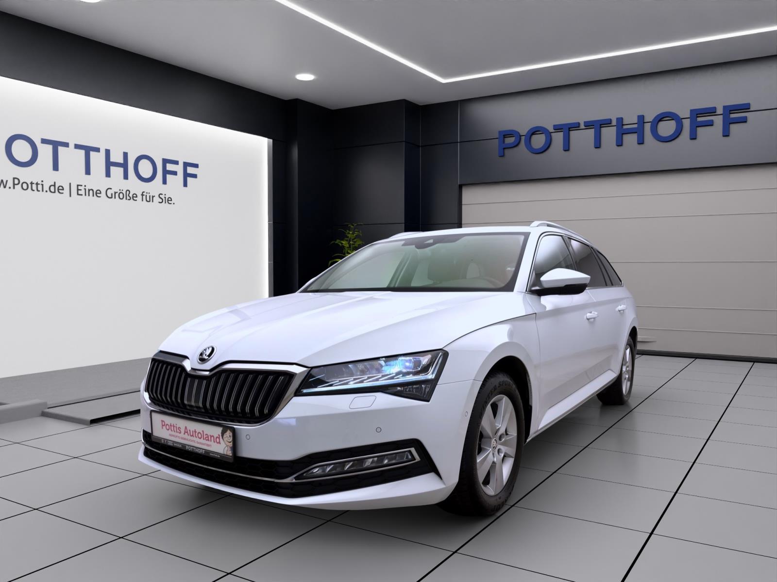 Skoda Superb Combi 2.0 TDI DSG STYLE AHK NAVI MATRIX ACC