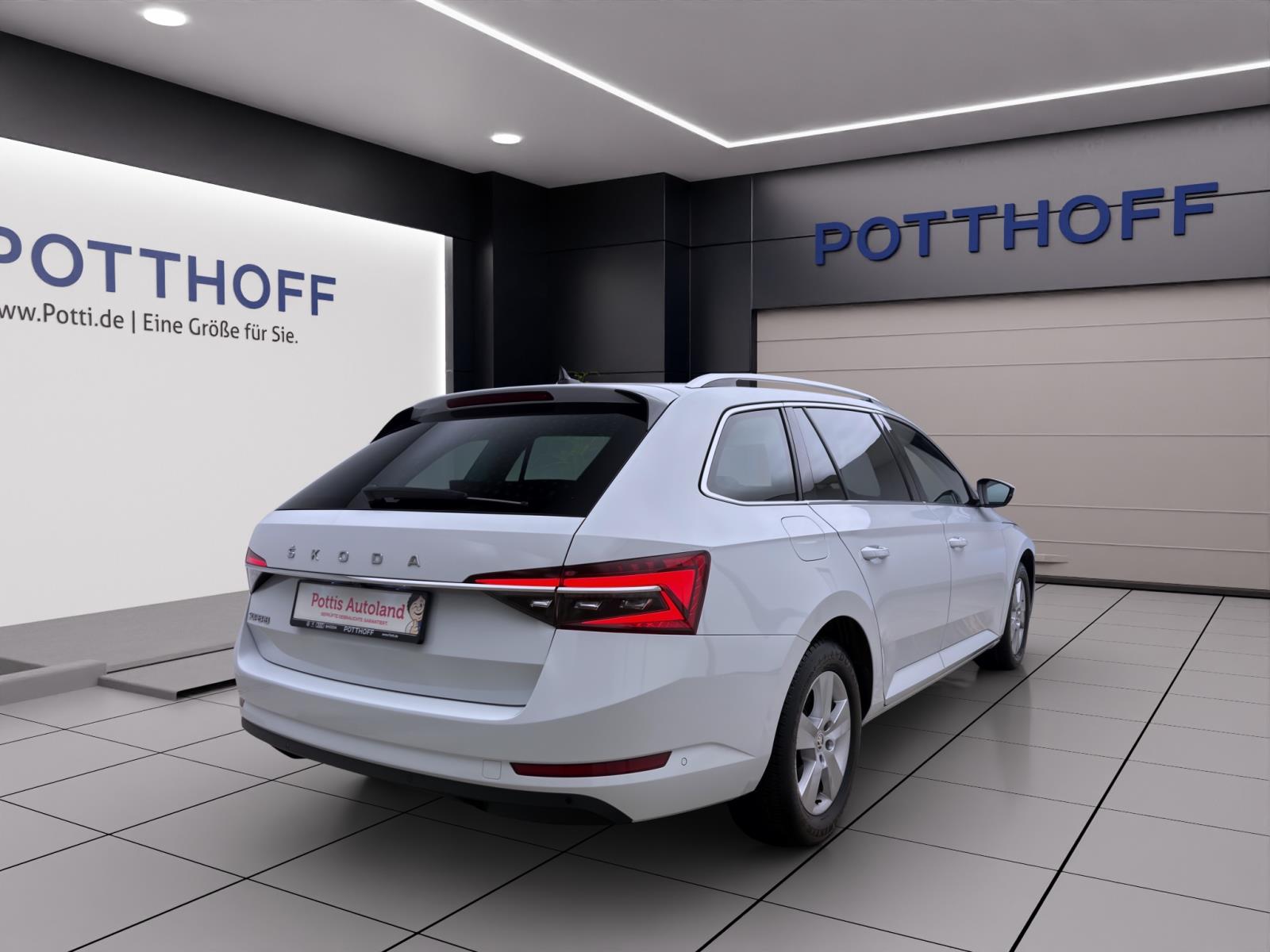 Skoda Superb Combi 2.0 TDI DSG STYLE AHK NAVI MATRIX ACC