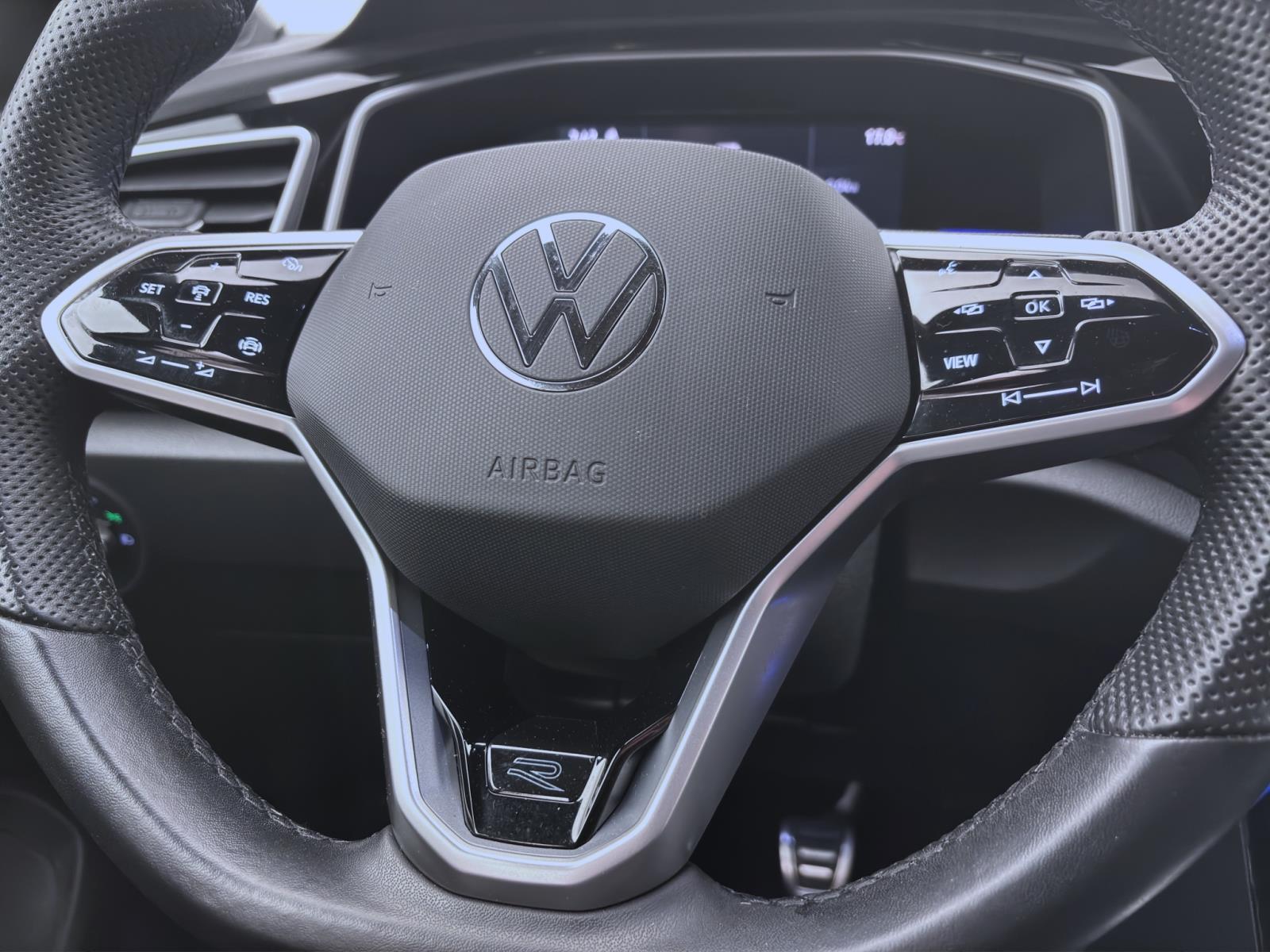 Volkswagen T-Roc 1.0 TSI R-LINE KAMERA PDC SITZHZG ACC
