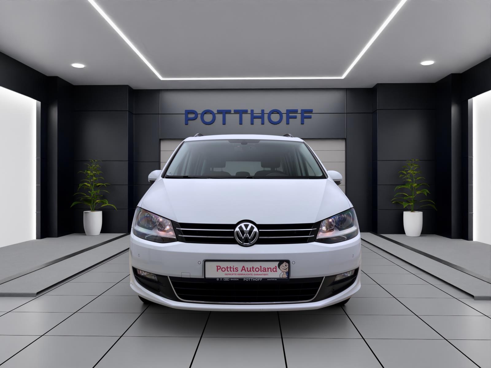 Volkswagen Sharan 2.0 TDI COMFORTLINE NAVI AHK SITZHZG PDC