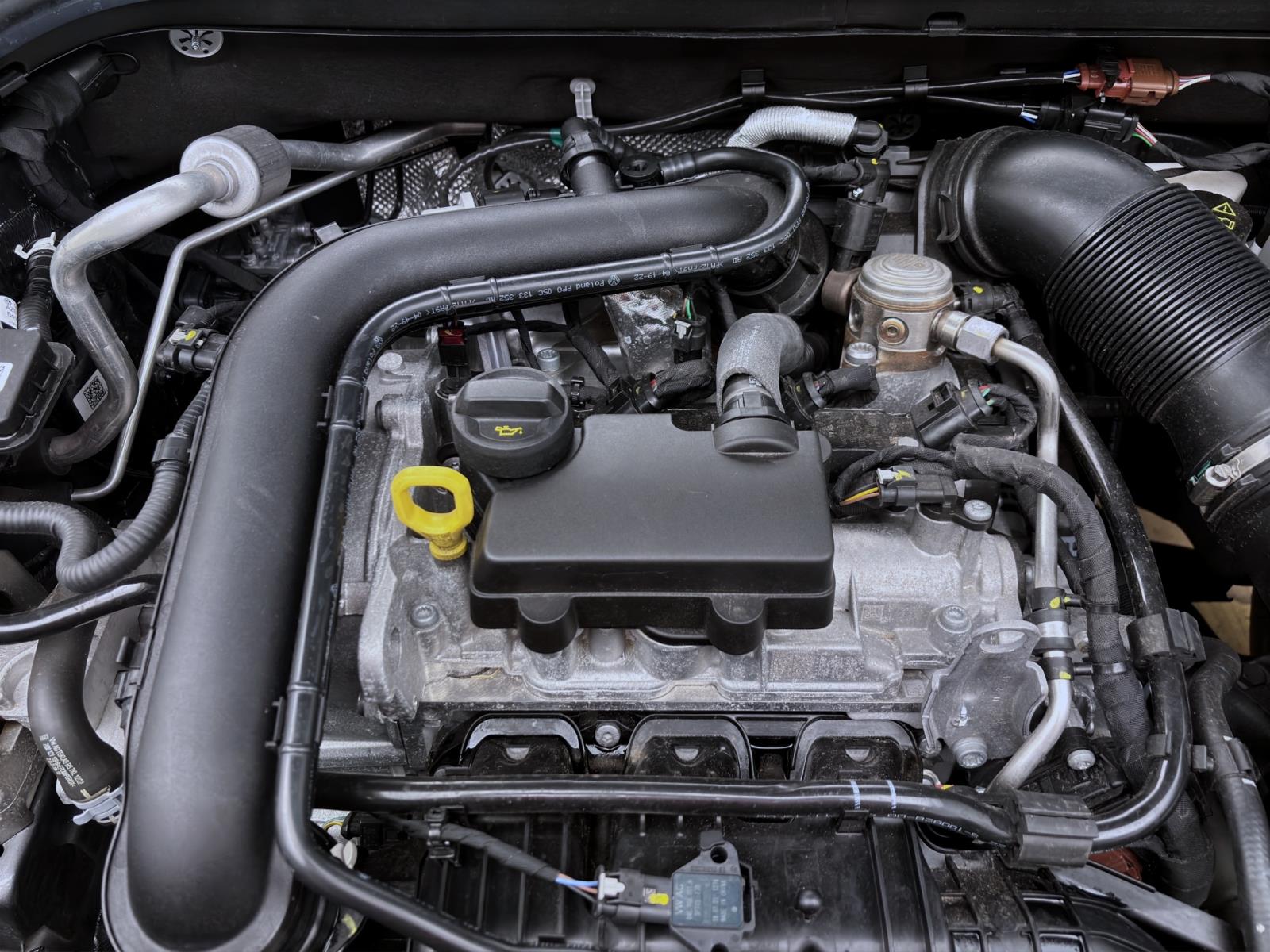 Skoda Kamiq 1.0 TSI TOUR KAMERA PDC SITZHZG
