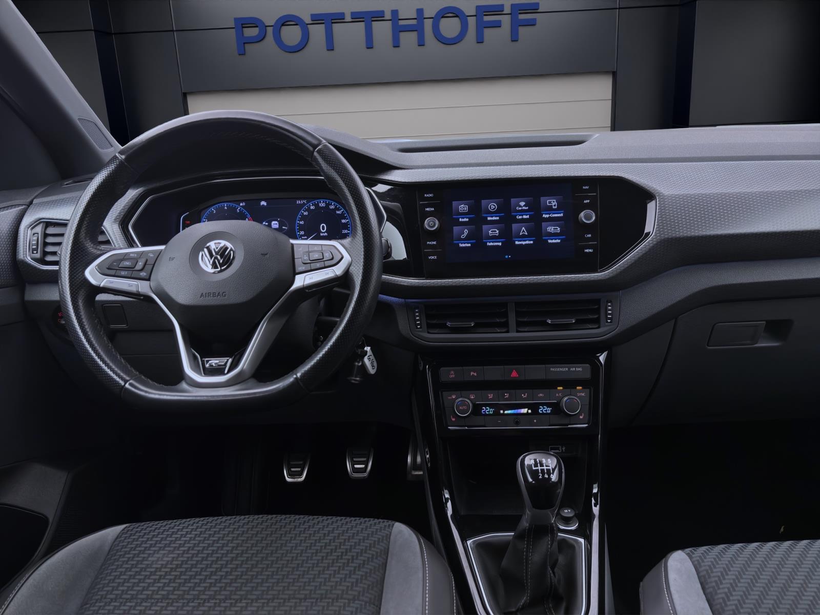 Volkswagen T-Cross 1.0 TSI R-LINE NAVI PDC KAMERA SITZHZG