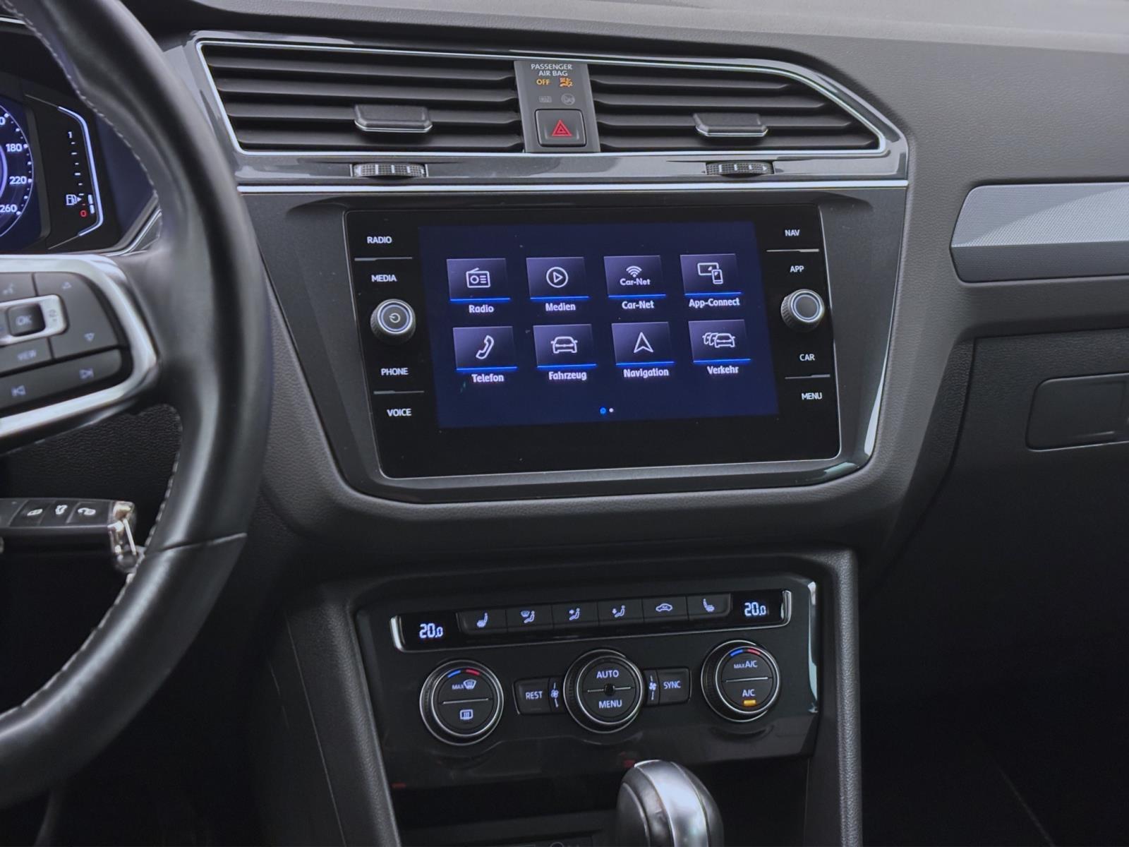 Volkswagen Tiguan 2.0 TDI DSG 4M R-LINE NAVI ACC KAMERA HUD