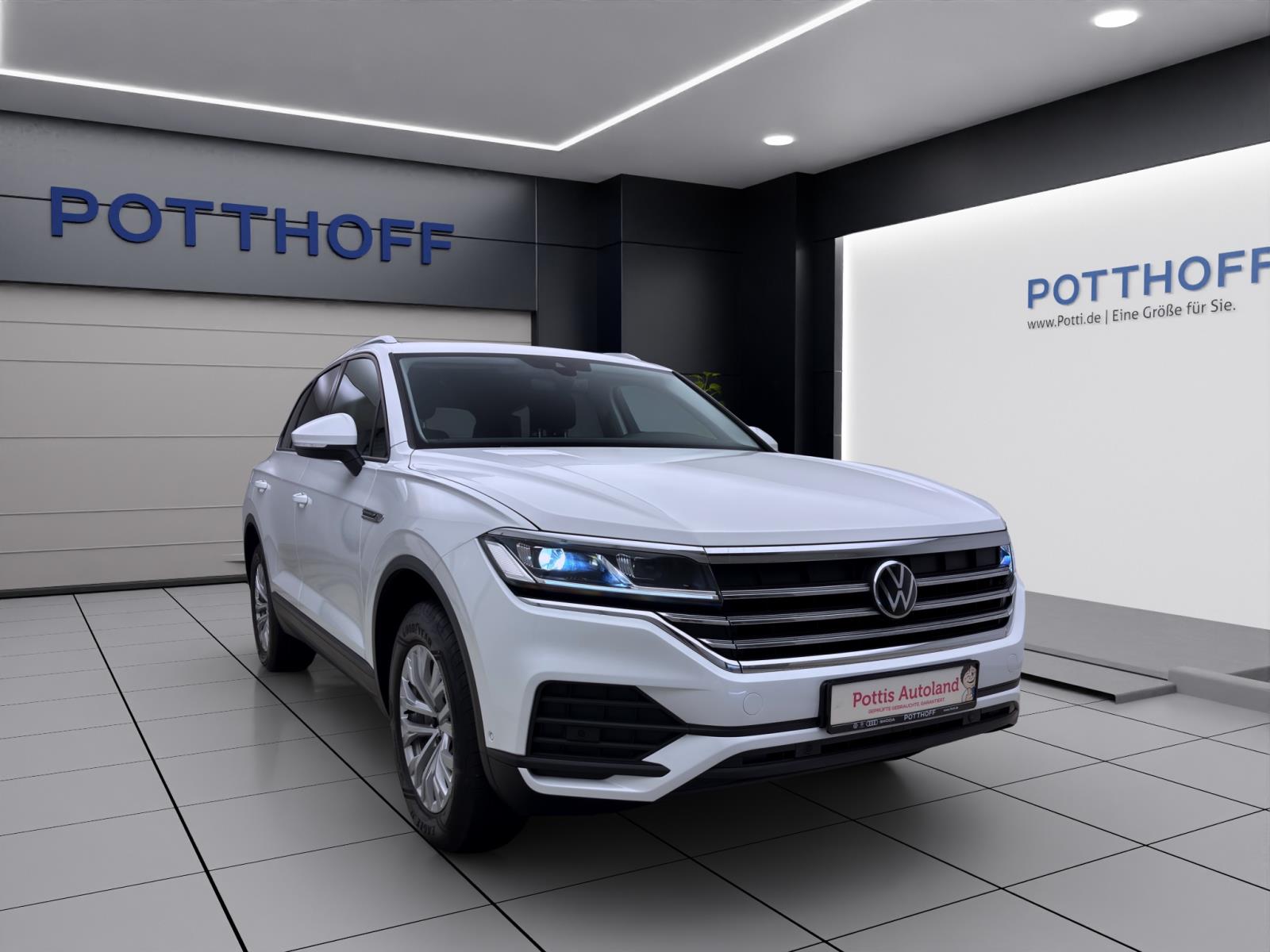 Volkswagen Touareg 3.0 TDI DSG 4M LM18 NAVI LED PDC