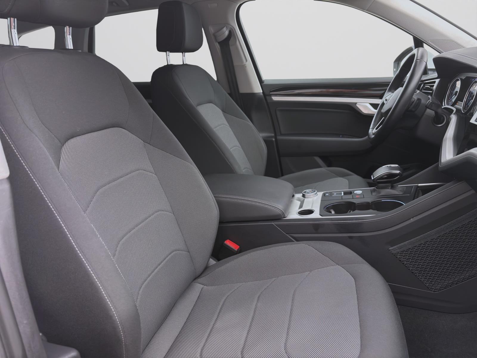 Volkswagen Touareg 3.0 TDI DSG 4M LM18 NAVI LED PDC