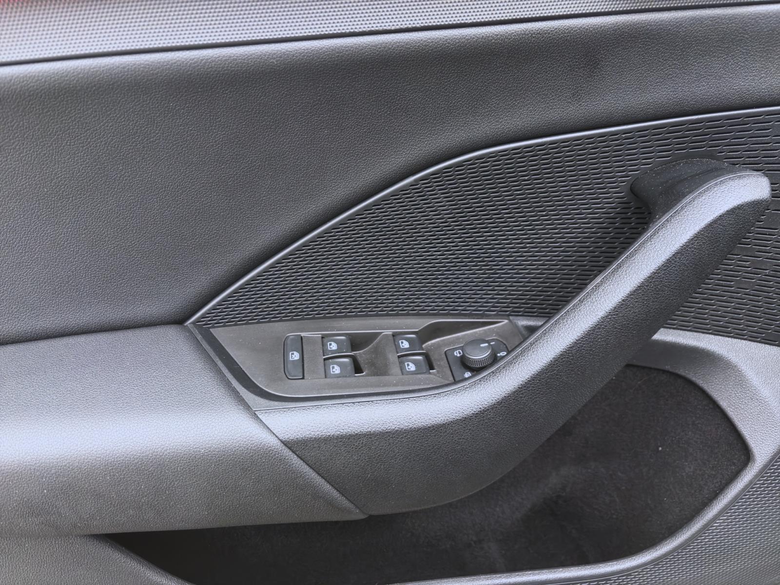Skoda Octavia Combi iV 1.4 TSI DSG STYLE NAVI ACC MATRIX AHK