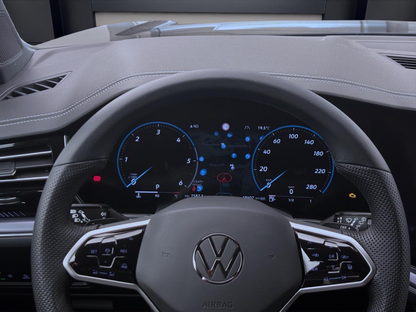 Bild 11: Volkswagen Touareg 3.0 TDI DSG 4M R-LINE STDHZG AHK LUFT KAMERA