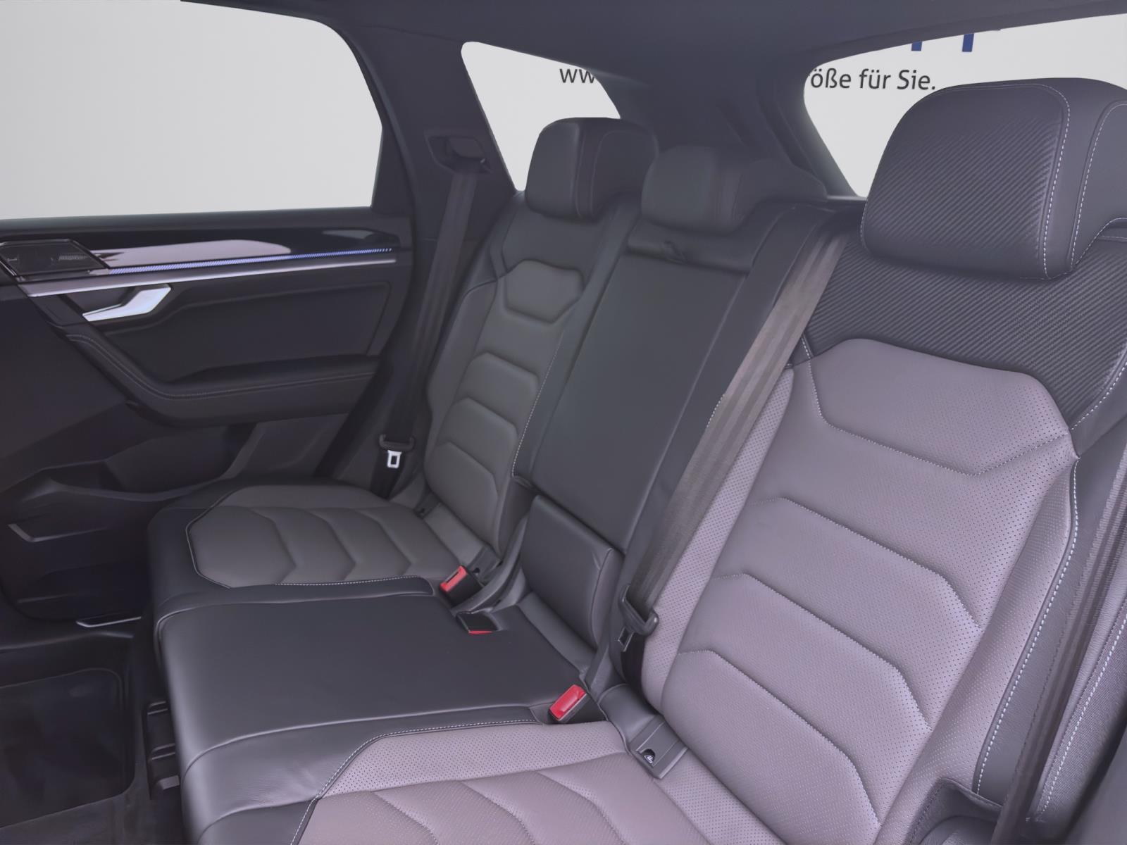 Bild 14: Volkswagen Touareg 3.0 TDI DSG 4M R-LINE STDHZG AHK LUFT KAMERA