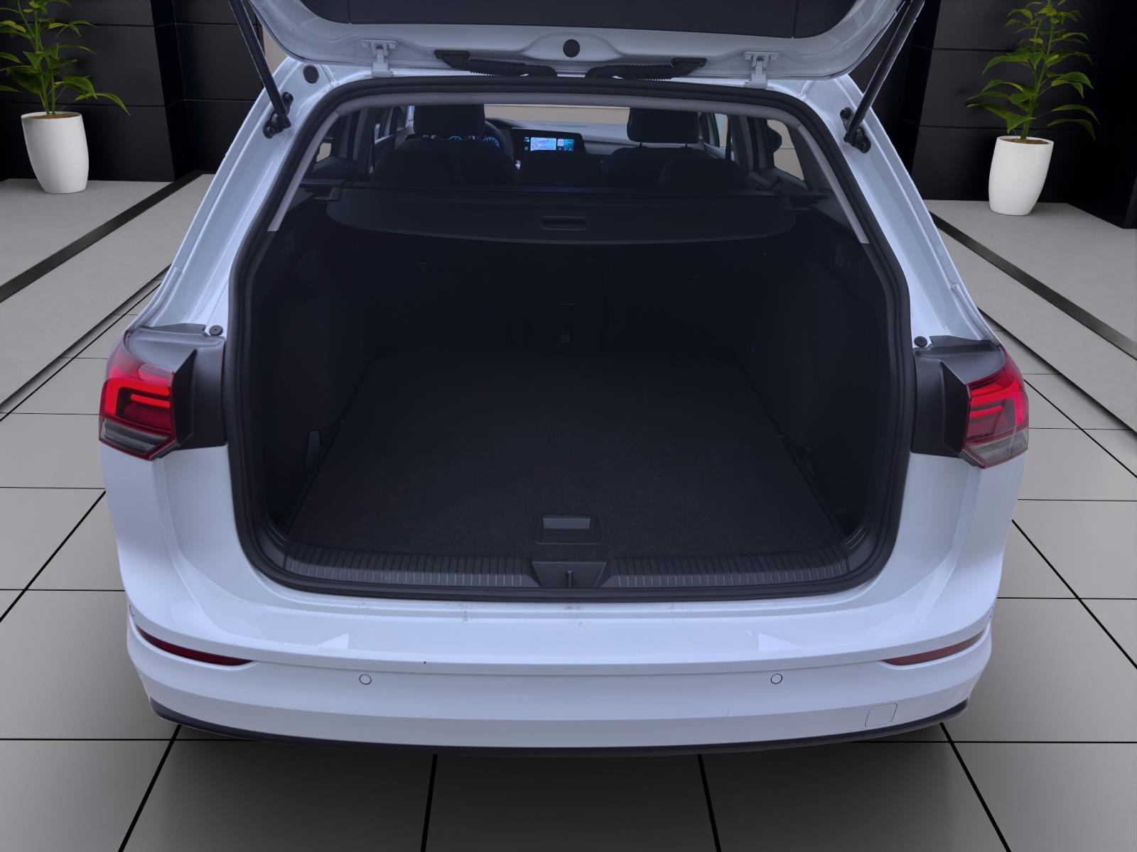 Volkswagen Golf Variant 2.0 TDI DSG LIFE NAVI KAMERA LED ACC