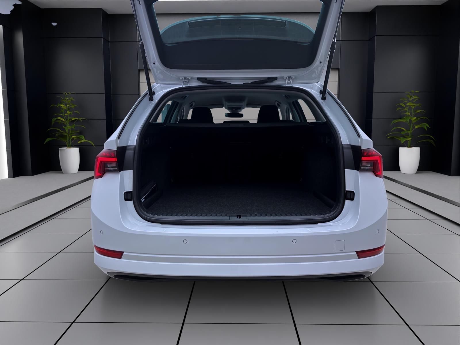Bild 3: Skoda Octavia Combi iV 1.4 TSI DSG STYLE NAVI ACC MATRIX PDC