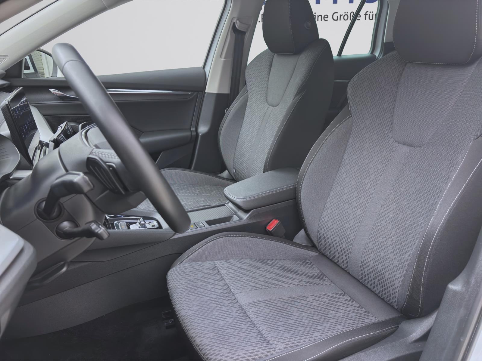 Bild 8: Skoda Octavia Combi iV 1.4 TSI DSG STYLE NAVI ACC MATRIX PDC