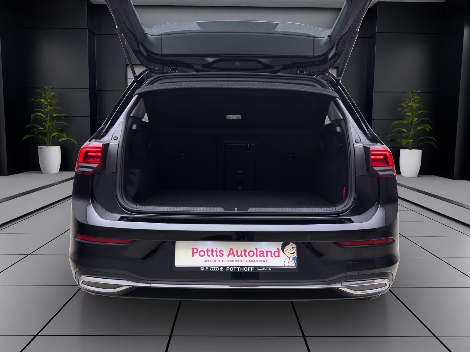 Volkswagen Golf 1.4 eHybrid STYLE NAVI LED+ SITZHZG ACC
